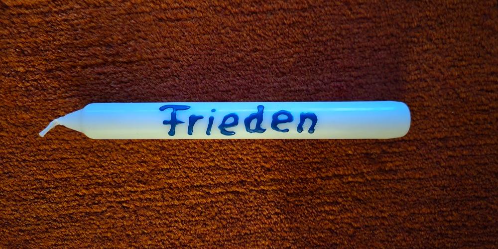 Friedens-Kerze (c) Airam Seemann