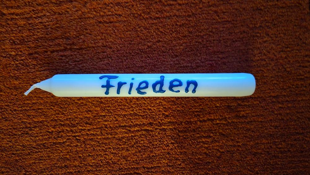 Friedens-Kerze (c) Airam Seemann